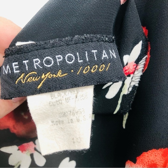 Metropolitan. New‎ York, women’s black floral mini. Dress size 10 - Picture 7 of 11